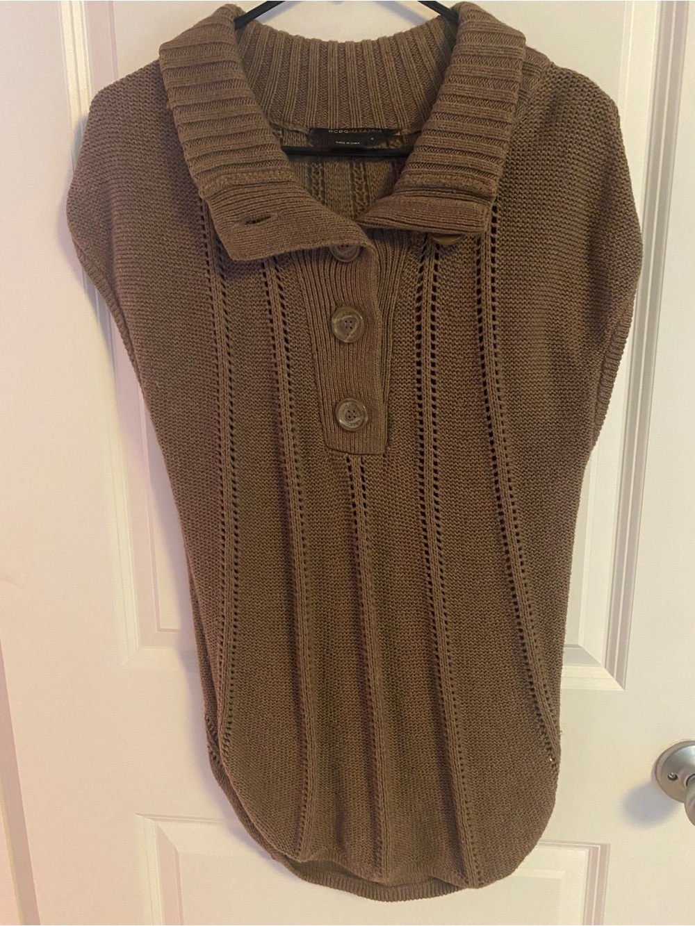 BCBG MAXAZRIA Sleeveless Sweater Vest with tortoise buttons